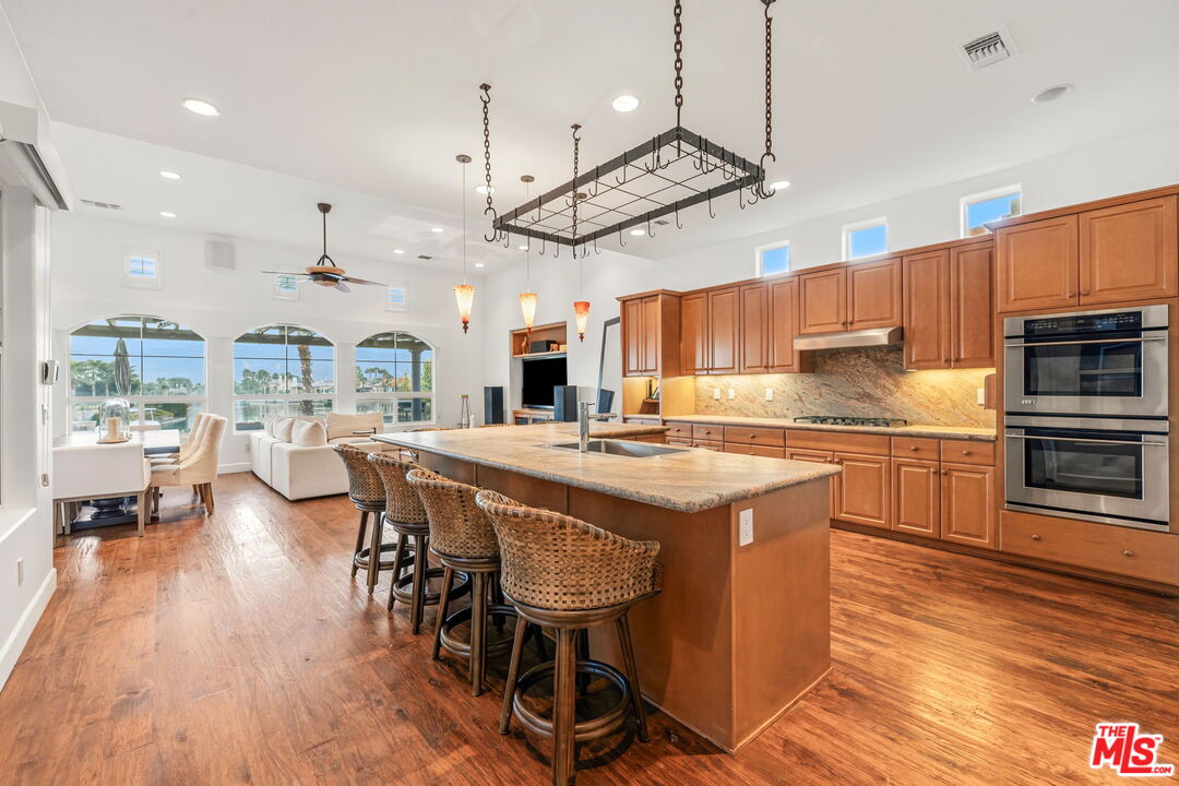 Rancho Mirage, California, 92270, United States, 4 Bedrooms Bedrooms, ,5 BathroomsBathrooms,Residential,Active,2007230