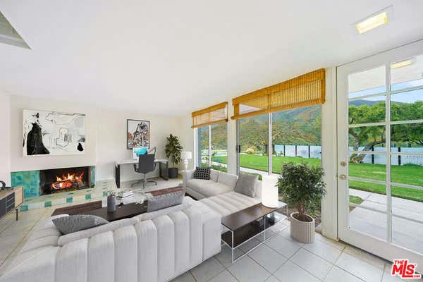 6216 TAPIA DR APT B, MALIBU, CA 90265 - Image 1