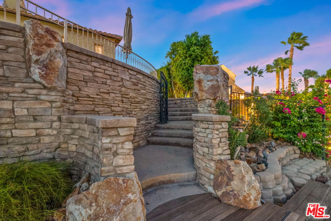 Rancho Mirage, California, 92270, United States, 4 Bedrooms Bedrooms, ,5 BathroomsBathrooms,Residential,Active,2007230