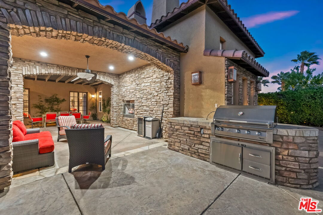 Rancho Mirage, California, 92270, United States, 4 Bedrooms Bedrooms, ,5 BathroomsBathrooms,Residential,Active,2007230