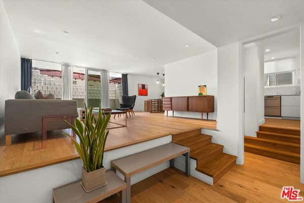 854 18TH ST UNIT 6, SANTA MONICA, CA 90403 - Image 1