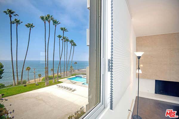 17366 W SUNSET BLVD APT 201, PACIFIC PALISADES, CA 90272 - Image 1