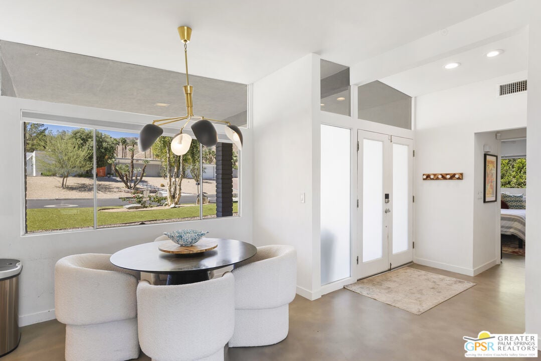 Rancho Mirage, California, 92270, United States, 5 Bedrooms Bedrooms, ,4 BathroomsBathrooms,Residential,Active,2051982