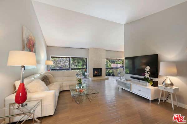 440 VETERAN AVE APT 401, LOS ANGELES, CA 90024 - Image 1