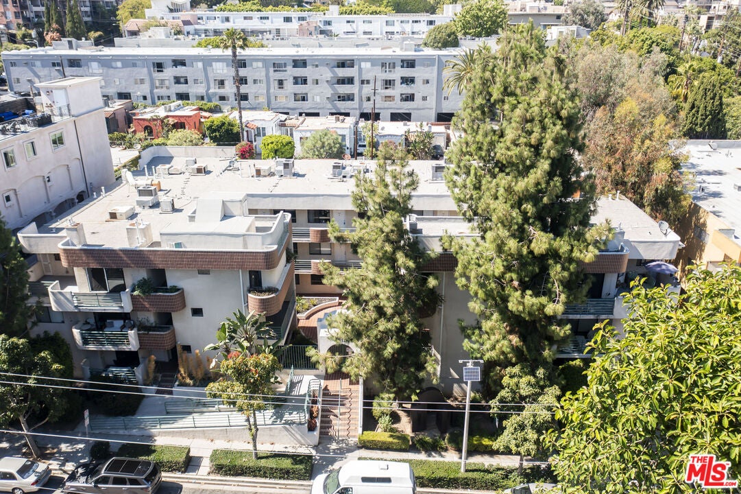 West Hollywood, California, 90069, United States, 40 Bedrooms Bedrooms, ,40 BathroomsBathrooms,Residential,Active,1929919