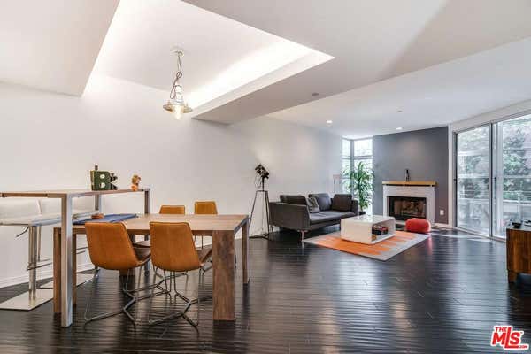 171 N CHURCH LN APT 209, LOS ANGELES, CA 90049 - Image 1