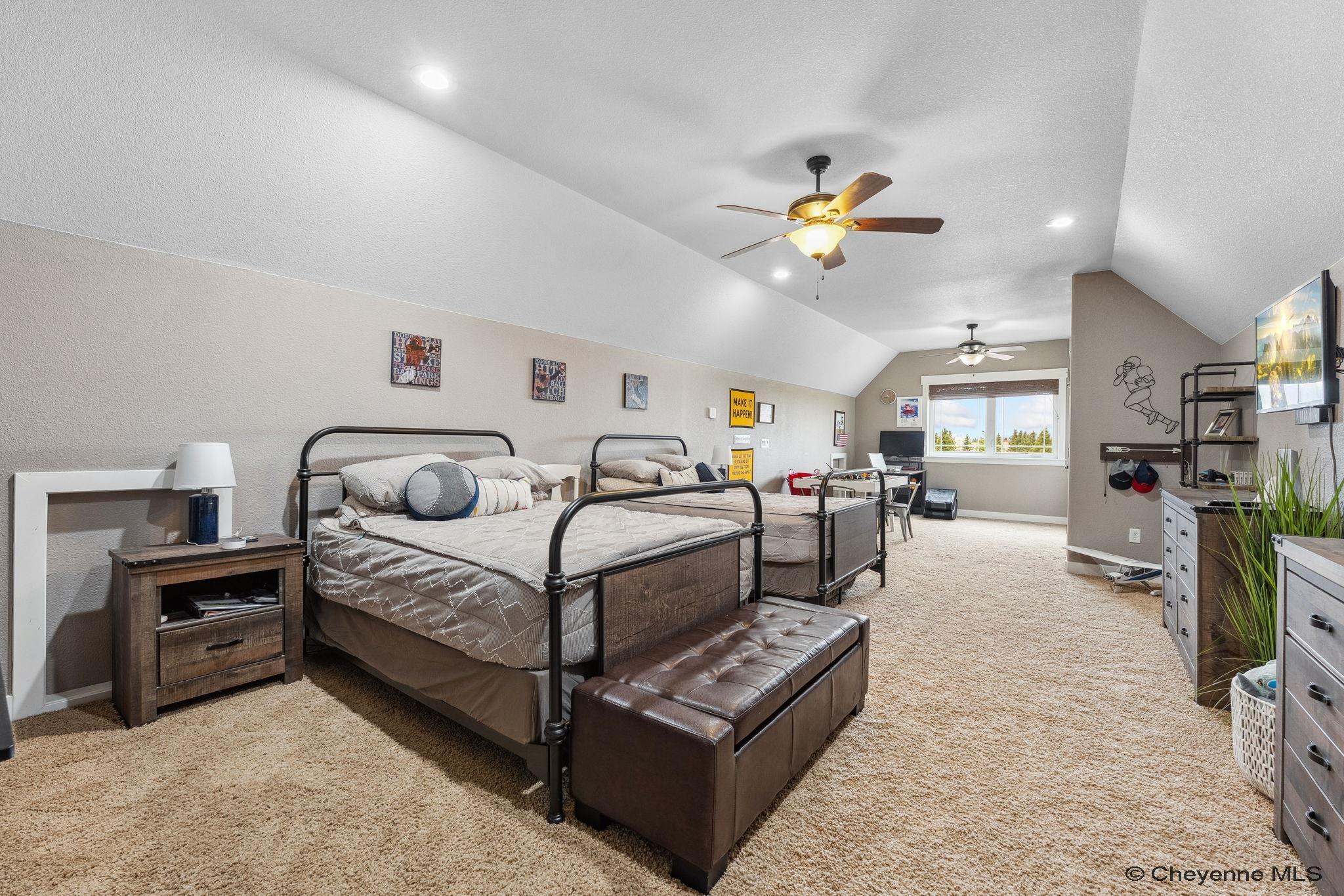 Cheyenne, Wyoming, 82009, United States, ,5 BathroomsBathrooms,Residential,Active,1820343