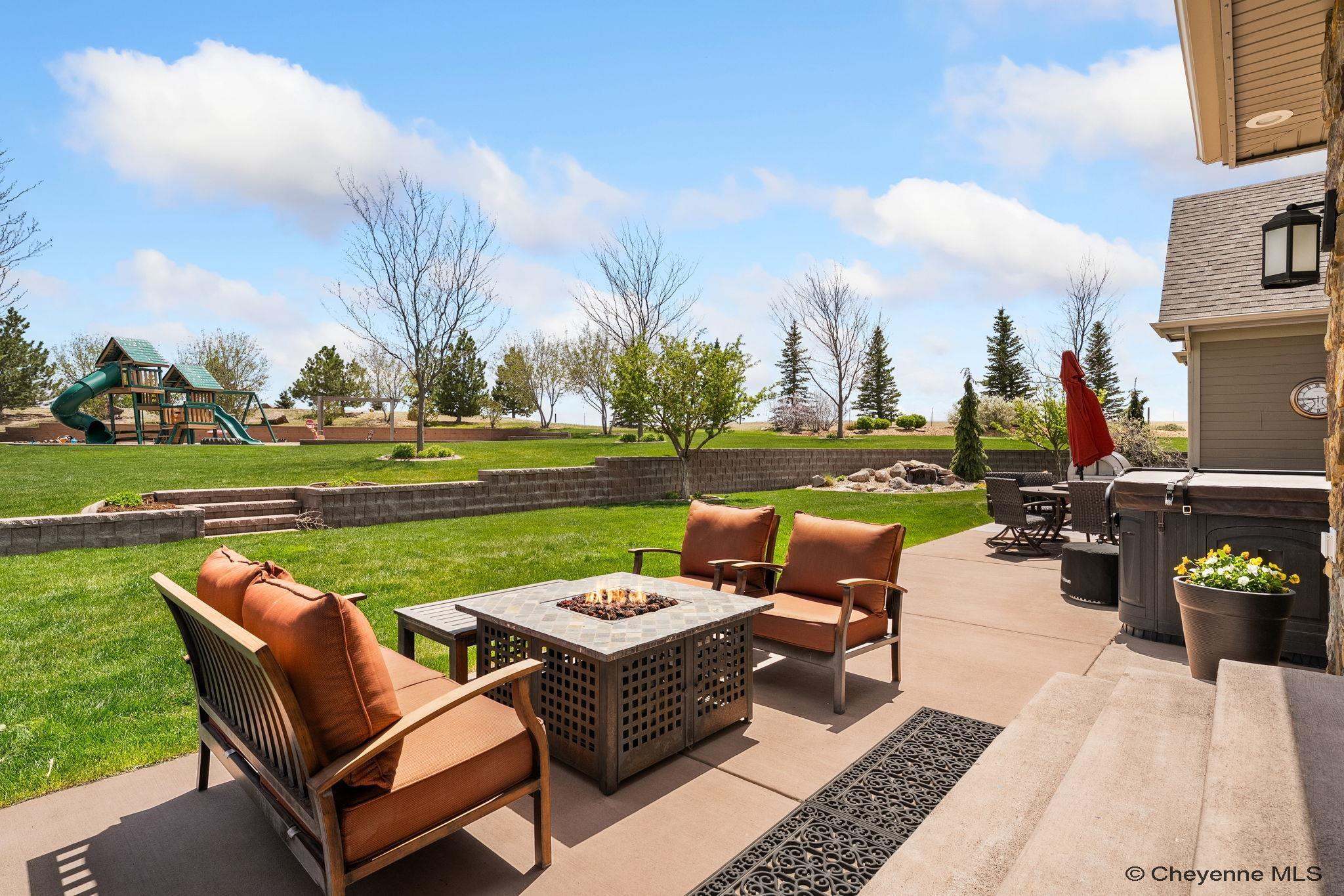 Cheyenne, Wyoming, 82009, United States, ,5 BathroomsBathrooms,Residential,Active,1820343