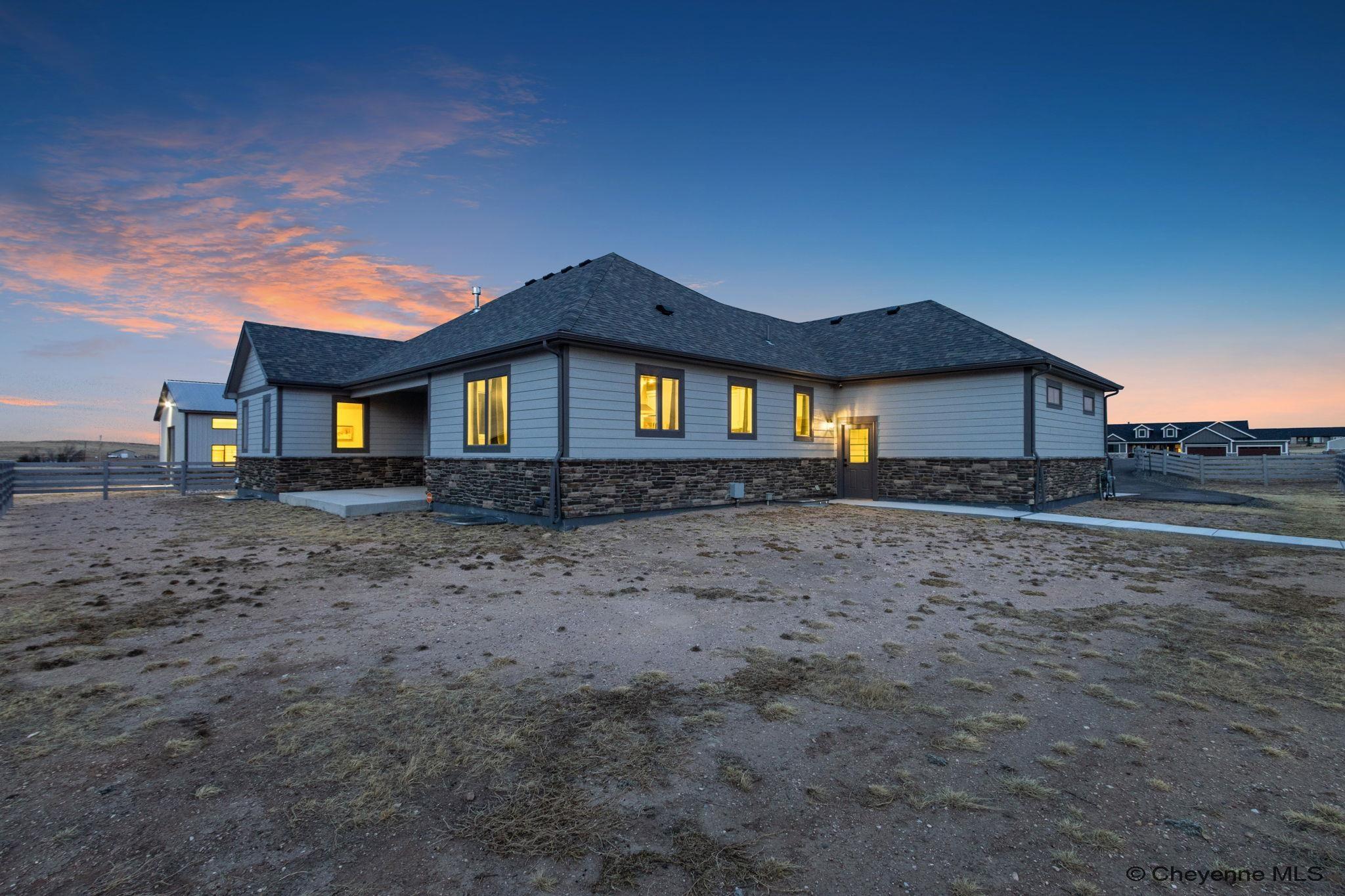 Cheyenne, Wyoming, 82009, United States, 6 Bedrooms Bedrooms, ,3 BathroomsBathrooms,Residential,Active,2009872