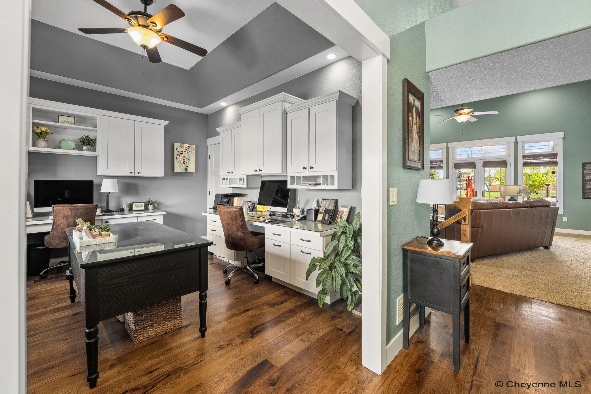 Cheyenne, Wyoming, 82009, United States, ,5 BathroomsBathrooms,Residential,Active,1820343