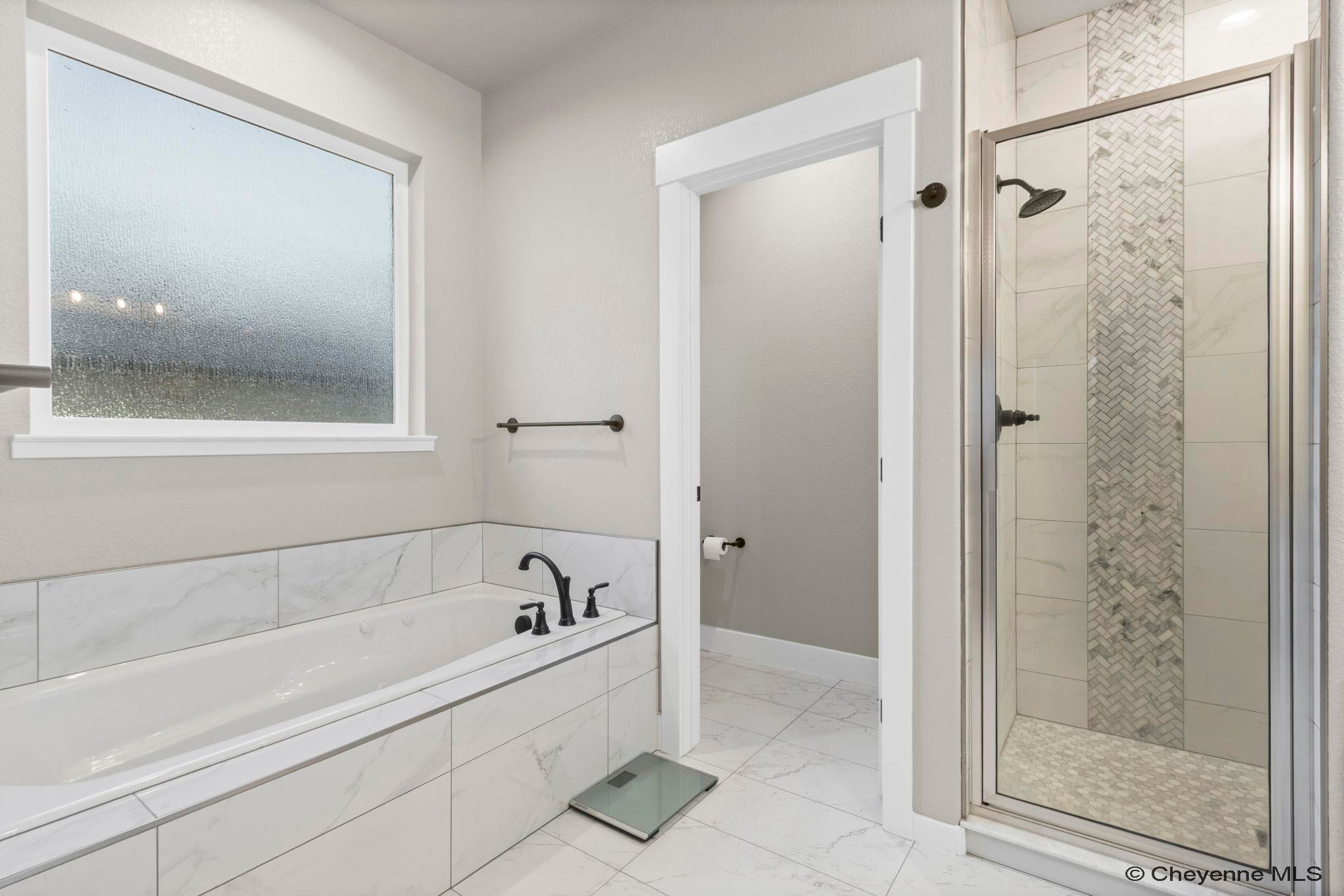 Cheyenne, Wyoming, 82009, United States, 6 Bedrooms Bedrooms, ,3 BathroomsBathrooms,Residential,Active,2009872