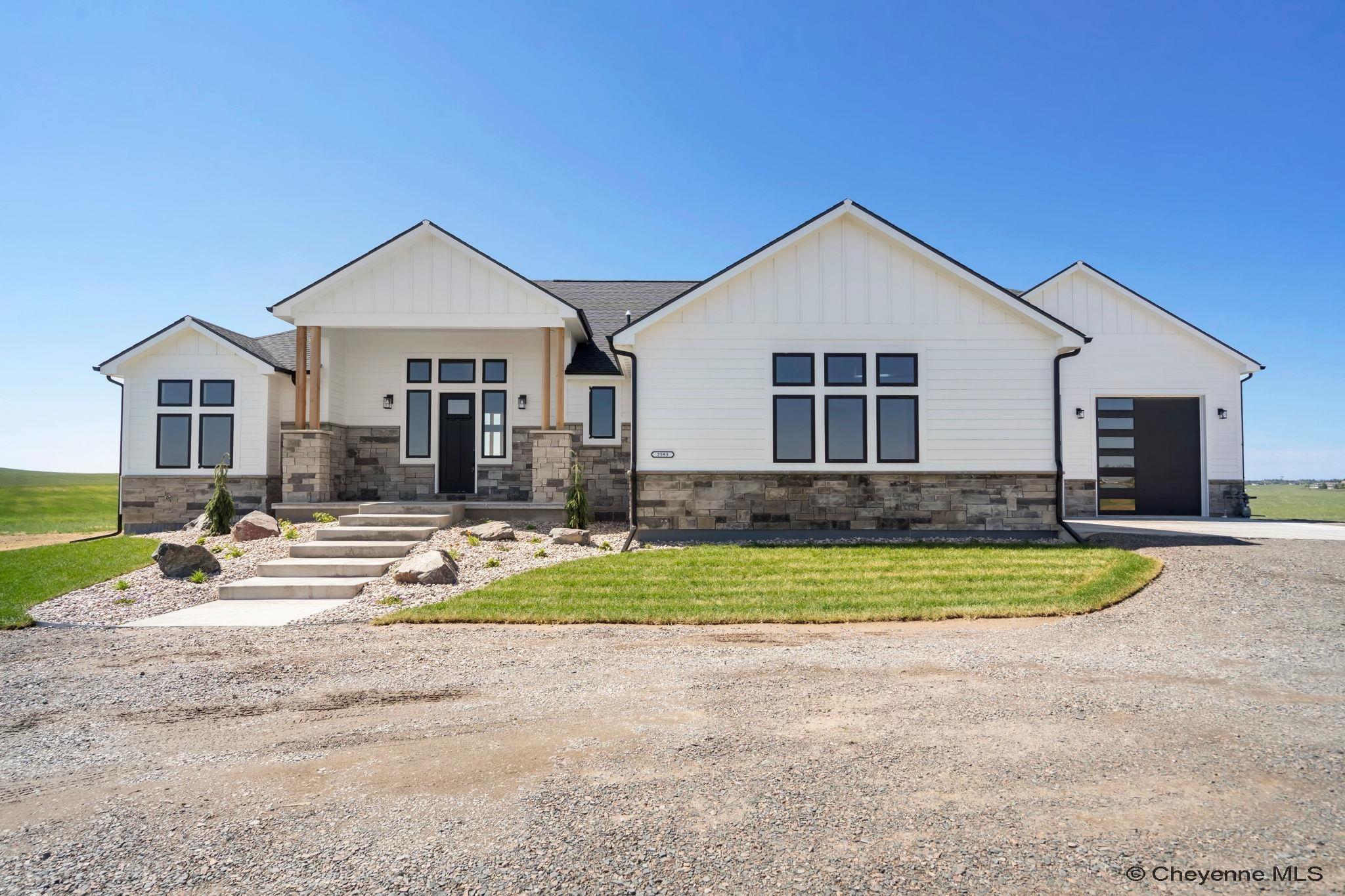 Cheyenne, Wyoming, 82009, United States, 6 Bedrooms Bedrooms, ,5 BathroomsBathrooms,Residential,Active,1952297