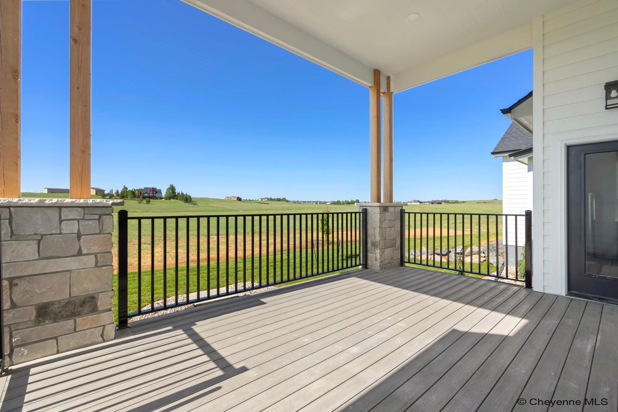 Cheyenne, Wyoming, 82009, United States, 6 Bedrooms Bedrooms, ,5 BathroomsBathrooms,Residential,Active,1952297