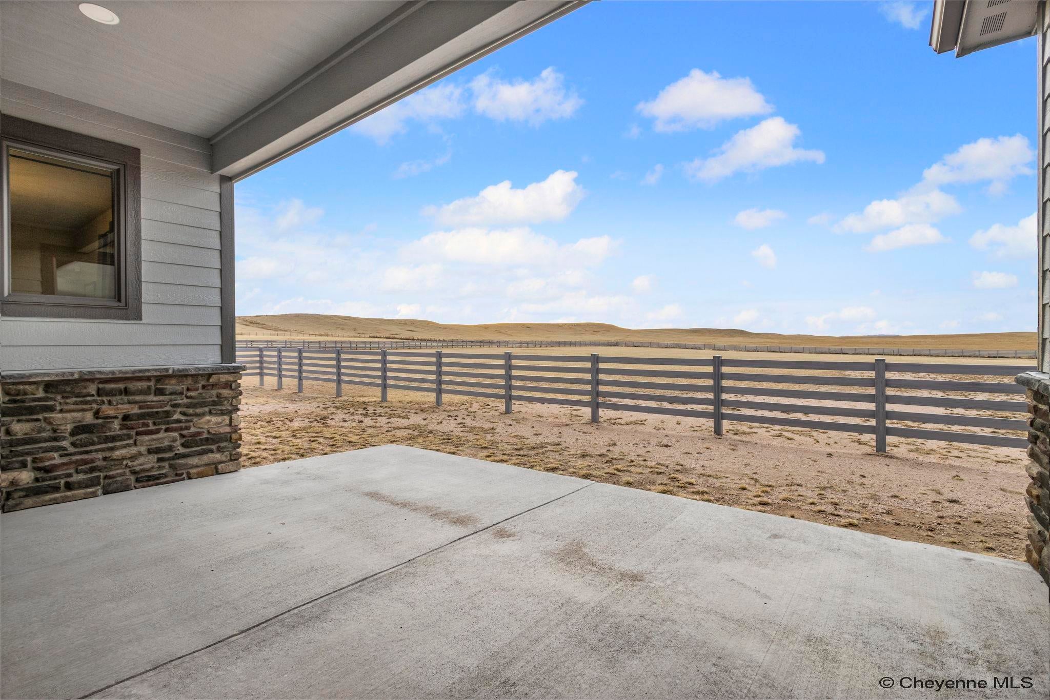 Cheyenne, Wyoming, 82009, United States, 6 Bedrooms Bedrooms, ,3 BathroomsBathrooms,Residential,Active,2009872