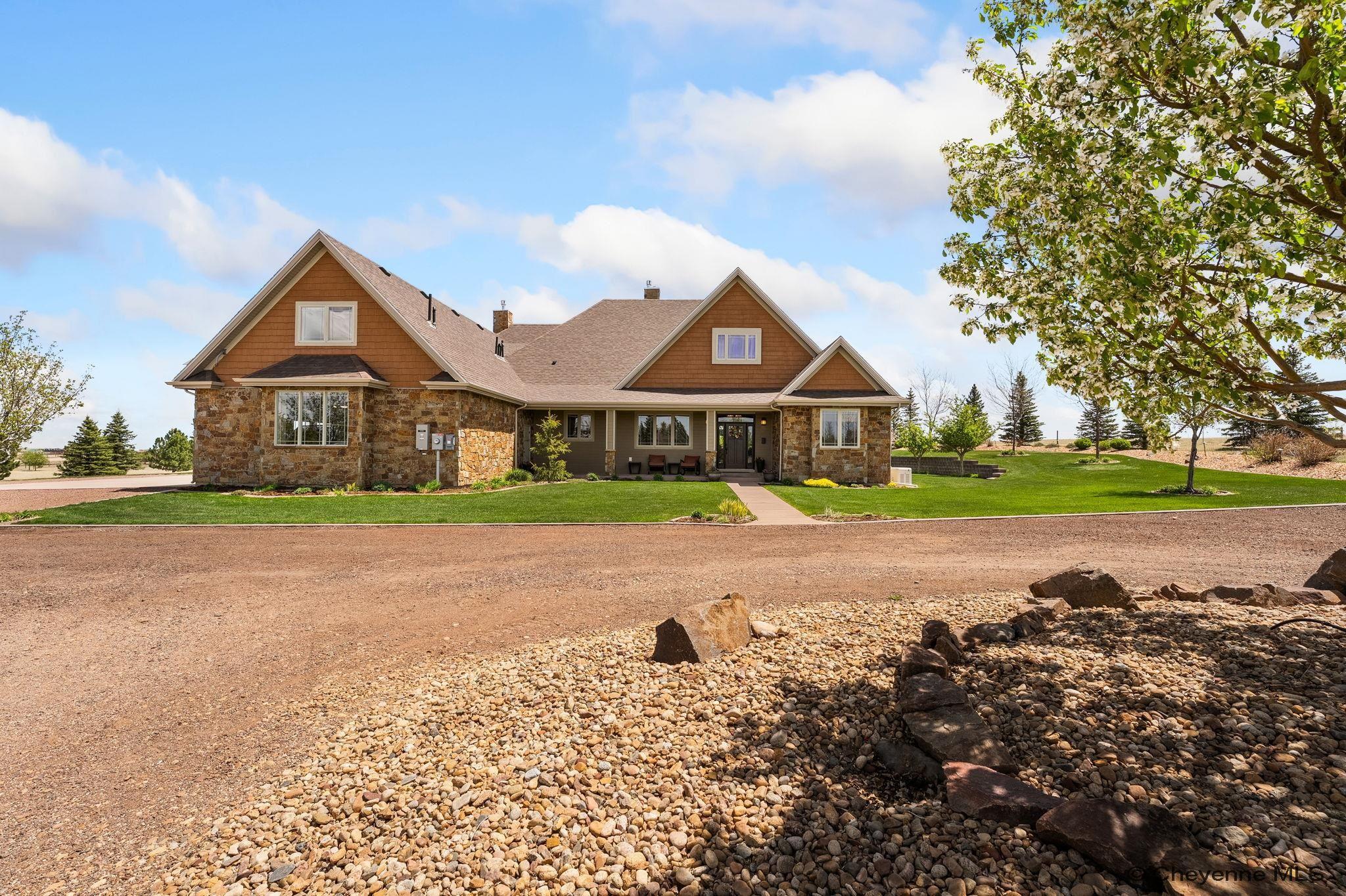 Cheyenne, Wyoming, 82009, United States, ,5 BathroomsBathrooms,Residential,Active,1820343