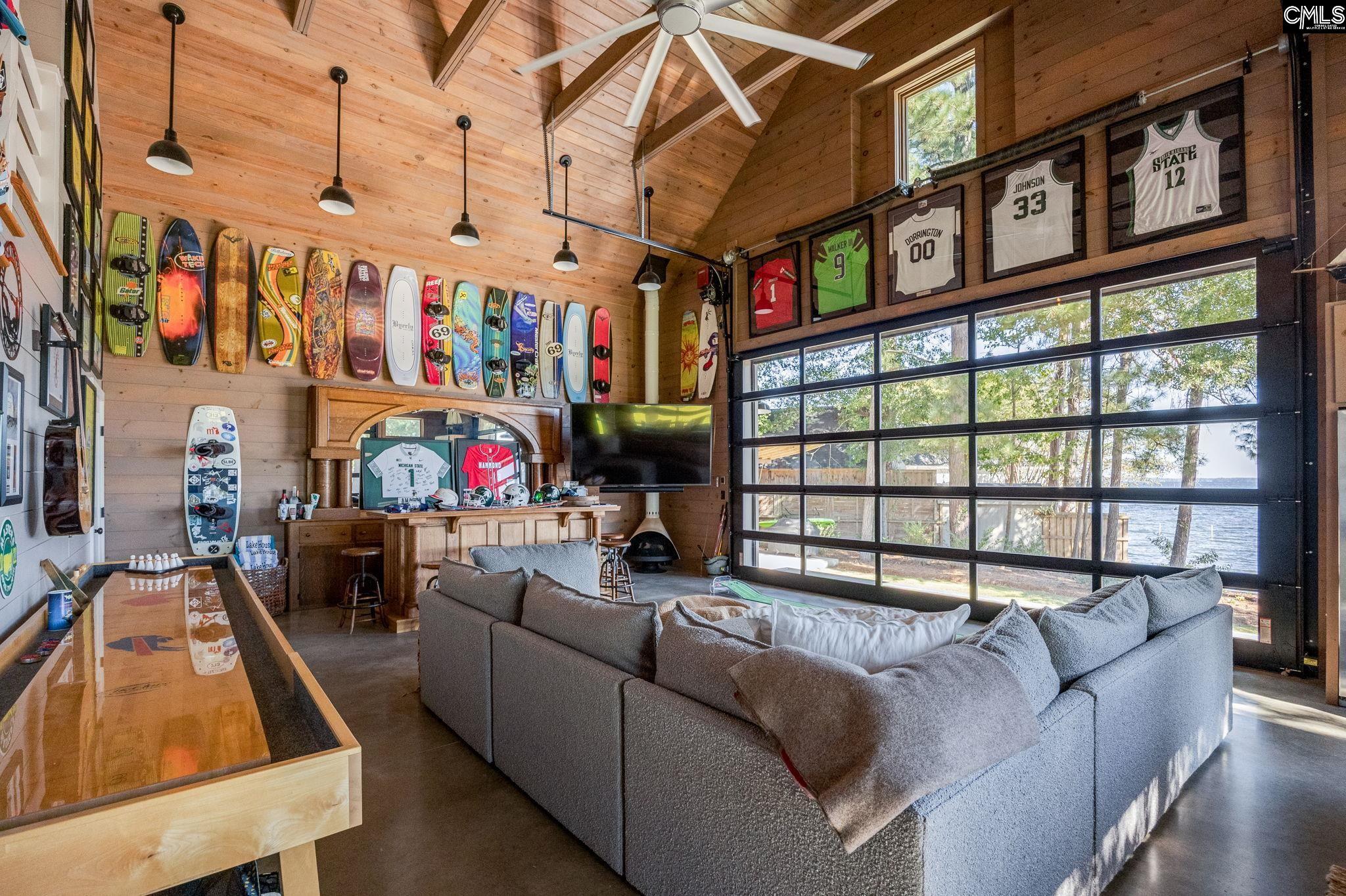 Lexington, South Carolina, 29072, United States, 4 Bedrooms Bedrooms, ,6 BathroomsBathrooms,Residential,Active,1972175