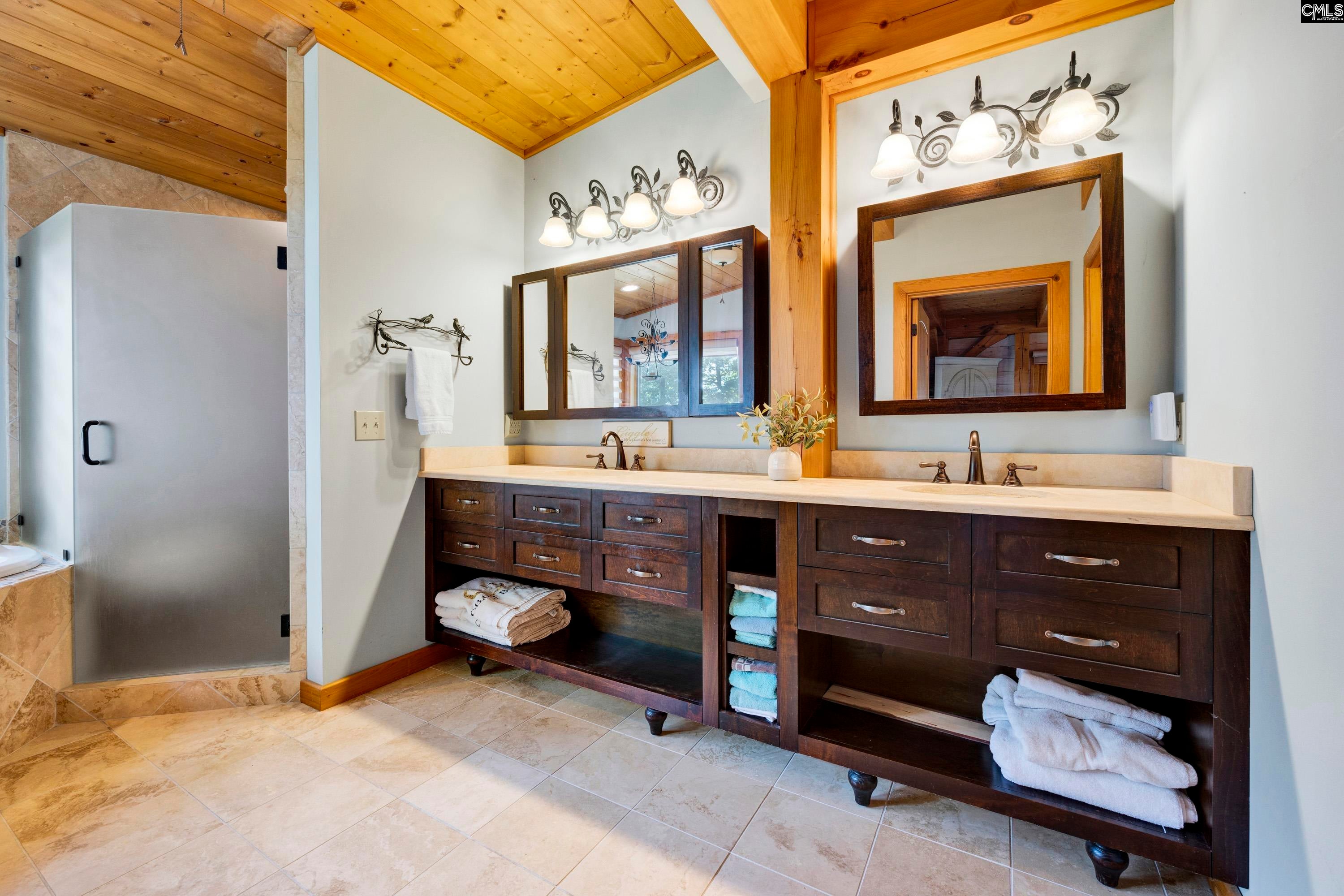 Leesville, South Carolina, 29070, United States, 3 Bedrooms Bedrooms, ,4 BathroomsBathrooms,Residential,Active,1922328