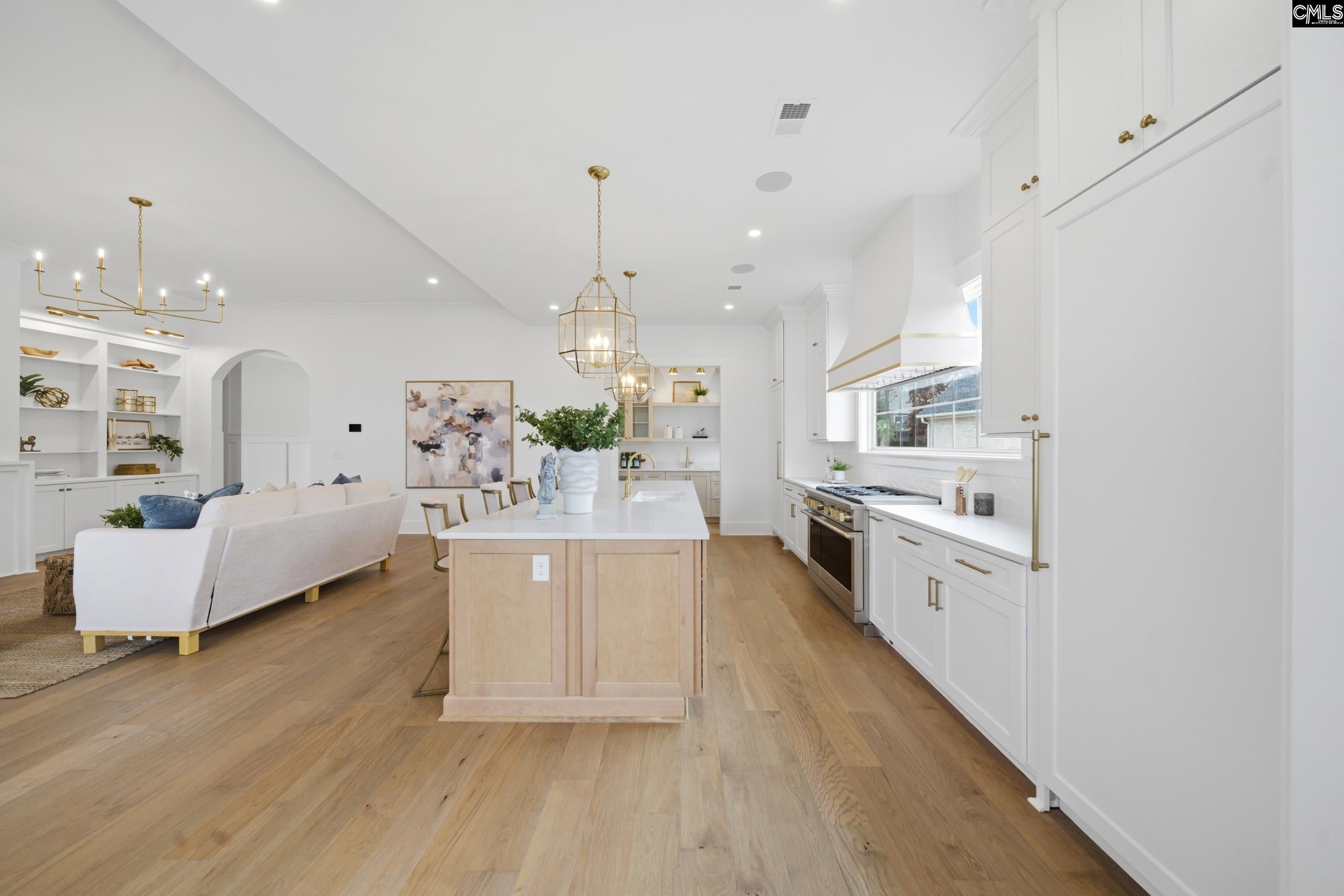 Columbia, South Carolina, 29212, United States, 7 Bedrooms Bedrooms, ,6 BathroomsBathrooms,Residential,Active,2007024