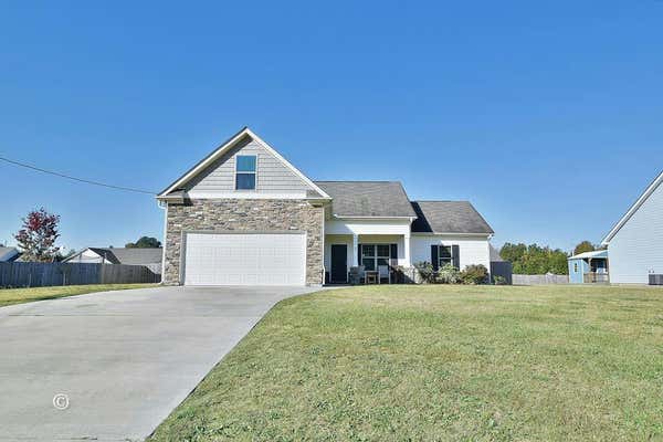 16 CHURCHHILL DR, FORT MITCHELL, AL 36856 - Image 1