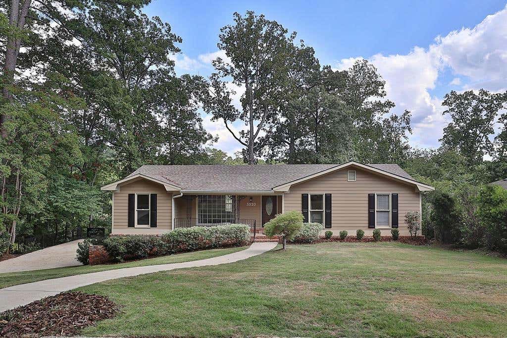 5520 ROARING BRANCH RD, COLUMBUS, GA 31904, photo 1 of 33