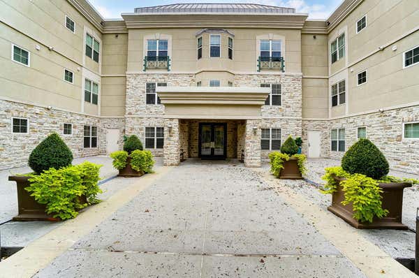 5735 NEWBANK CIR APT 108, DUBLIN, OH 43017 - Image 1