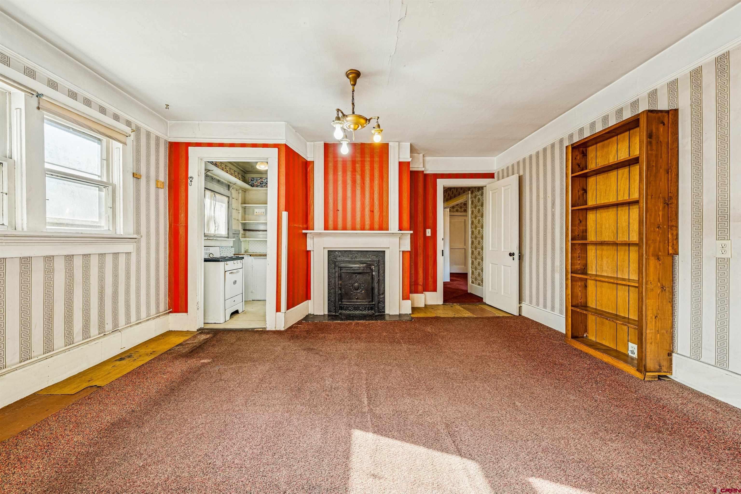 Durango, Colorado, 81301, United States, 4 Bedrooms Bedrooms, ,2 BathroomsBathrooms,Residential,Active,1993608