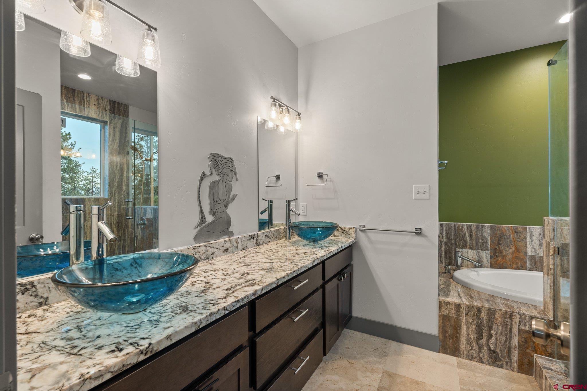 Durango, Colorado, 81301, United States, 3 Bedrooms Bedrooms, ,3 BathroomsBathrooms,Residential,Active,2017084