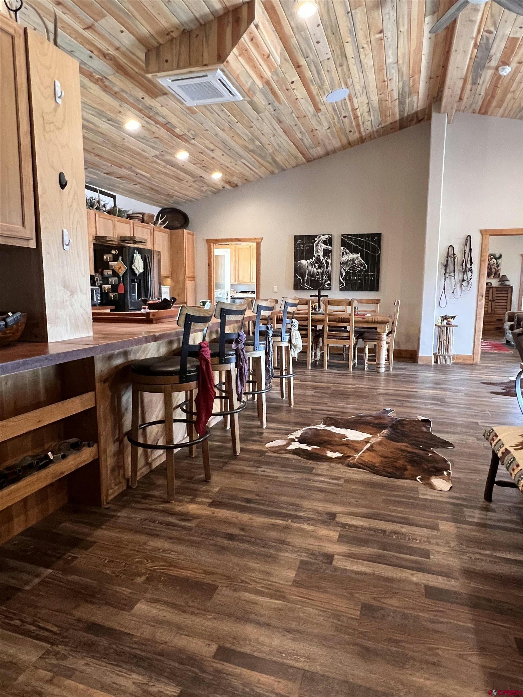 Montrose, Colorado, 81401, United States, ,2 BathroomsBathrooms,Residential,Active,1703370