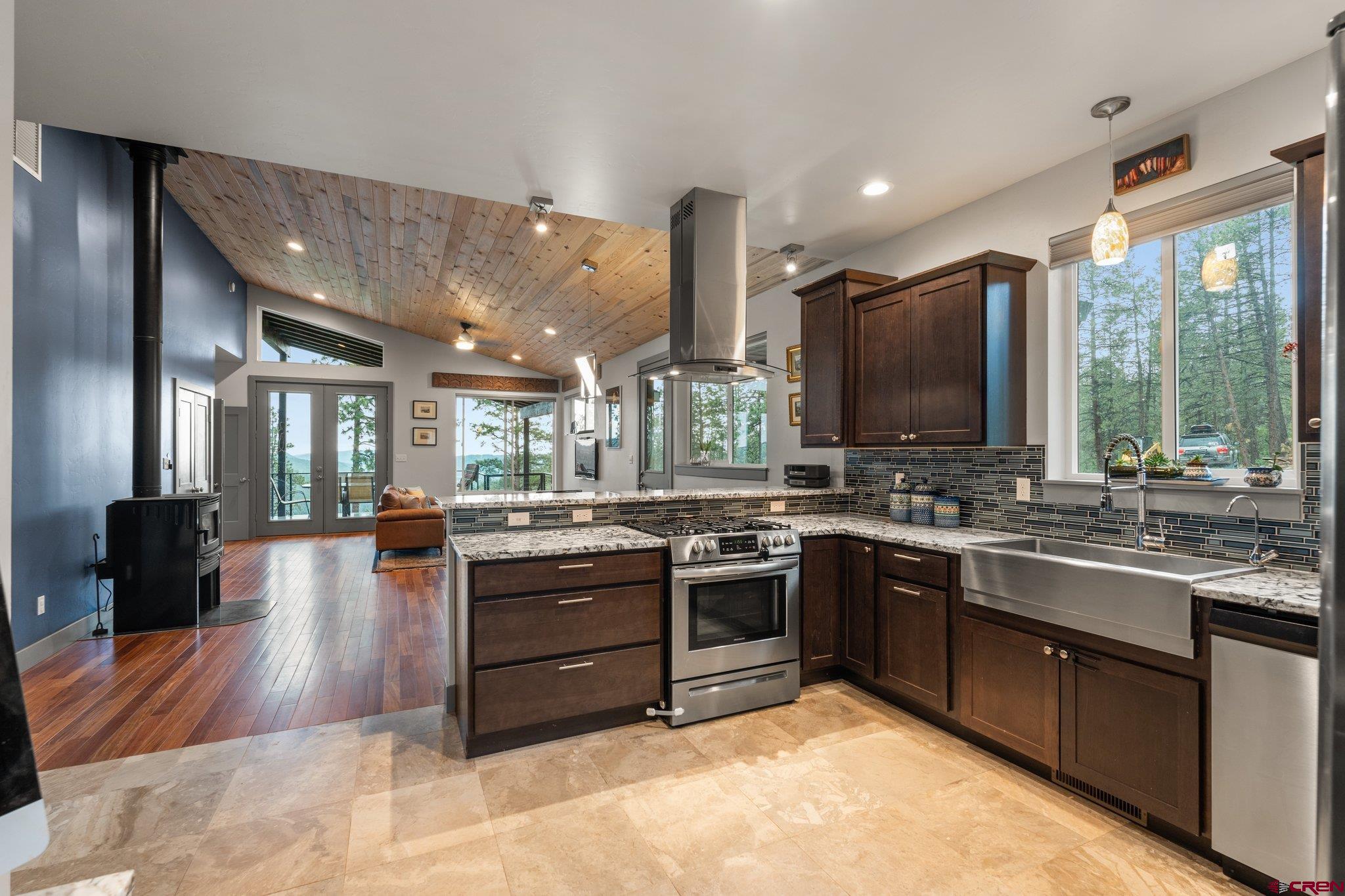 Durango, Colorado, 81301, United States, 3 Bedrooms Bedrooms, ,3 BathroomsBathrooms,Residential,Active,2017084