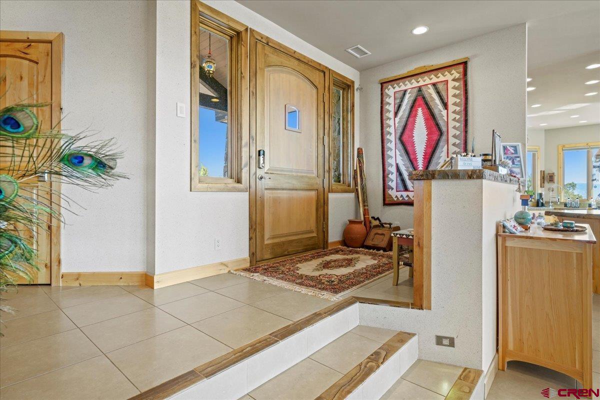 Montrose, Colorado, 81403, United States, 3 Bedrooms Bedrooms, ,4 BathroomsBathrooms,Residential,Active,1734051