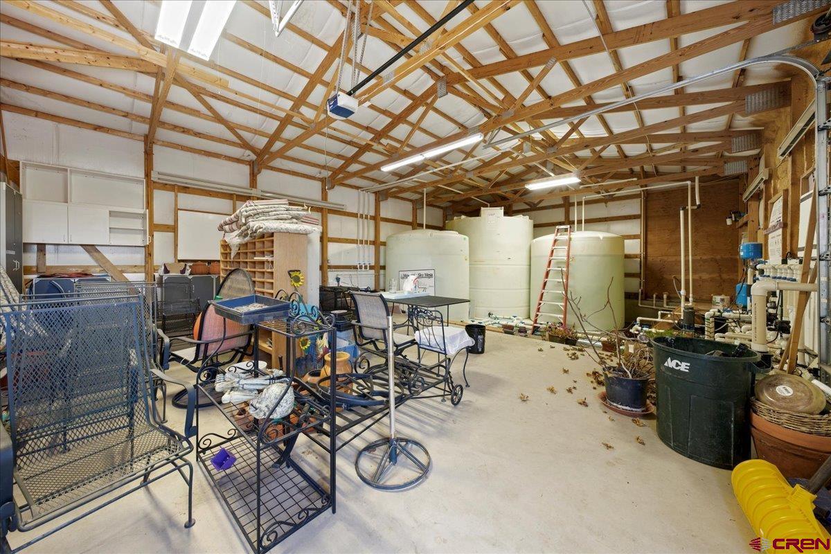 Montrose, Colorado, 81403, United States, 3 Bedrooms Bedrooms, ,4 BathroomsBathrooms,Residential,Active,1734051