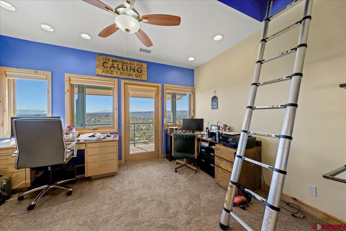 Montrose, Colorado, 81403, United States, 3 Bedrooms Bedrooms, ,4 BathroomsBathrooms,Residential,Active,1734051