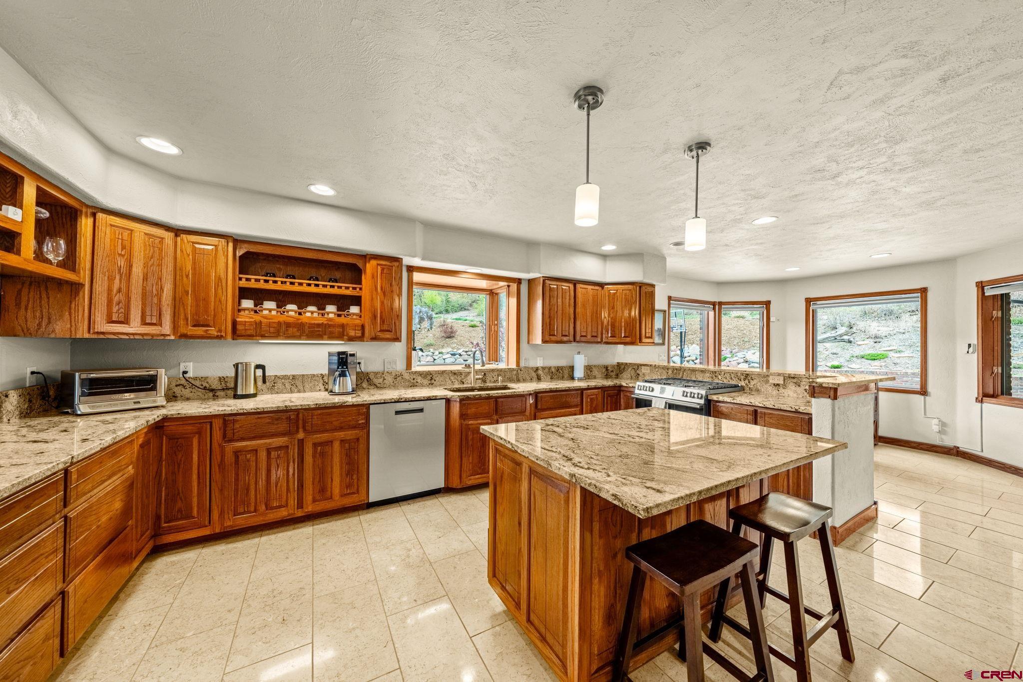 Durango, Colorado, 81301, United States, ,6 BathroomsBathrooms,Residential,Active,1823940