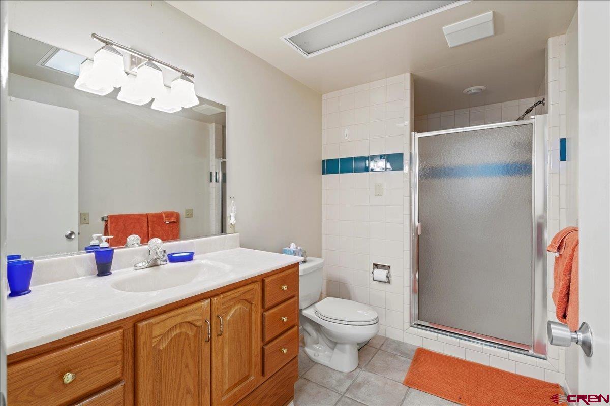 Montrose, Colorado, 81403, United States, 3 Bedrooms Bedrooms, ,4 BathroomsBathrooms,Residential,Active,1734051