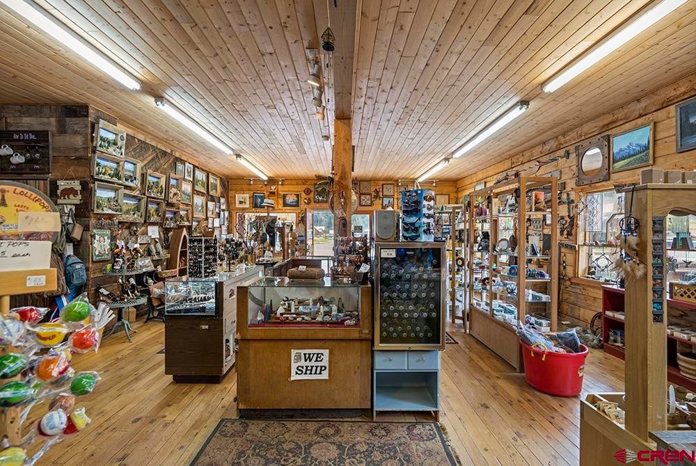 Silverton, Colorado, 81433, United States, 2 Bedrooms Bedrooms, ,4 BathroomsBathrooms,Residential,Active,1764948