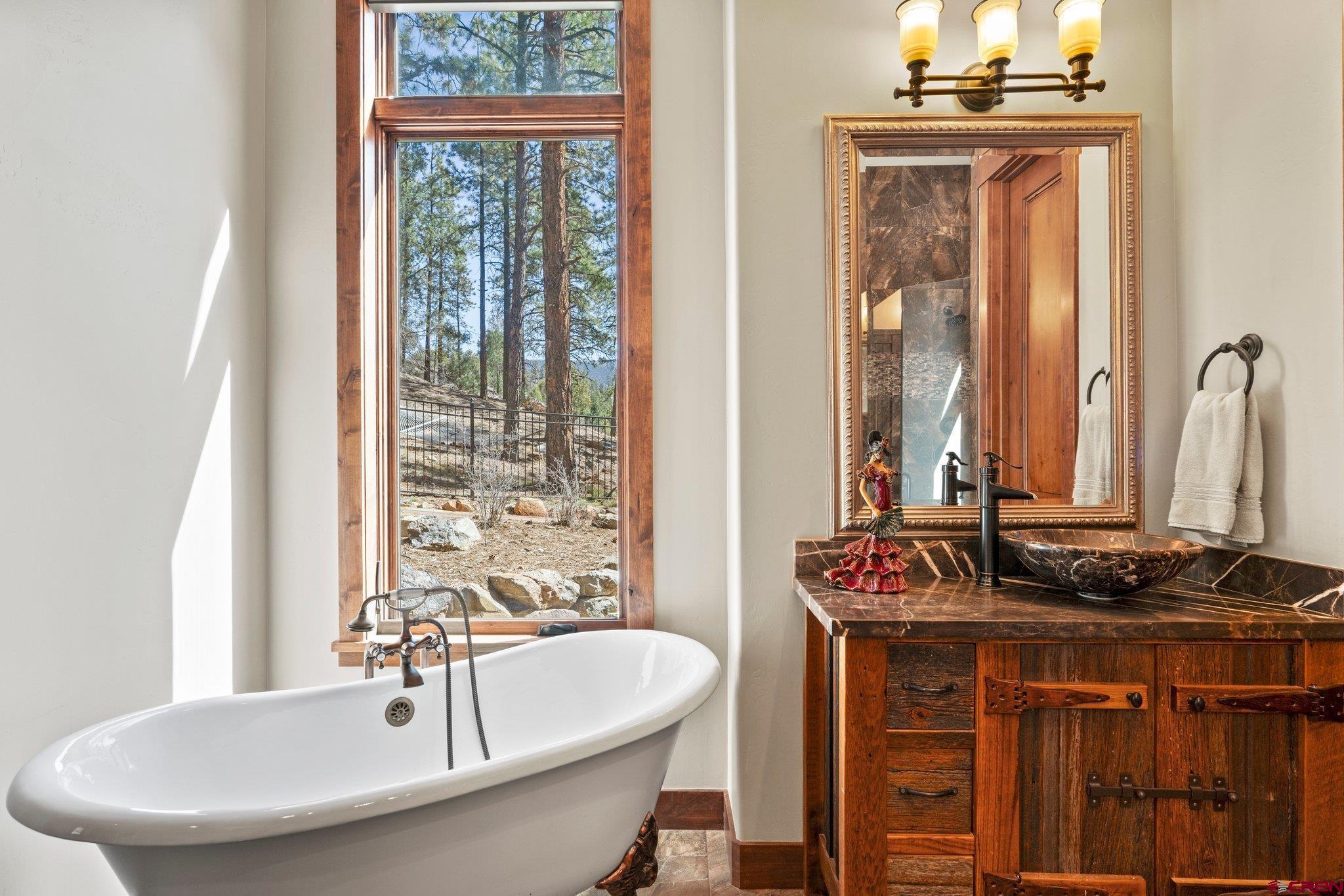 Durango, Colorado, 81301, United States, ,4 BathroomsBathrooms,Residential,Active,1824037
