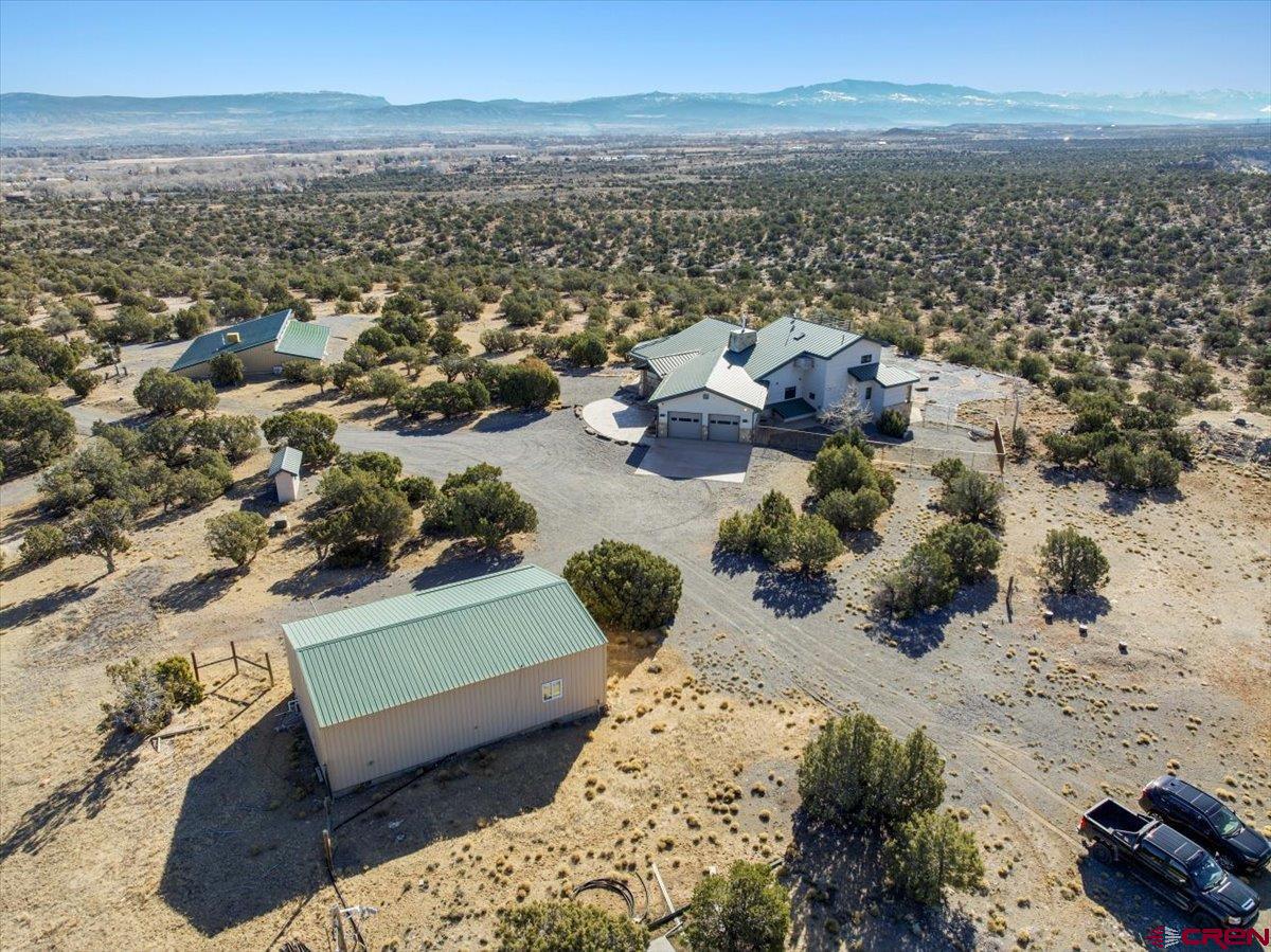 Montrose, Colorado, 81403, United States, 3 Bedrooms Bedrooms, ,4 BathroomsBathrooms,Residential,Active,1734051