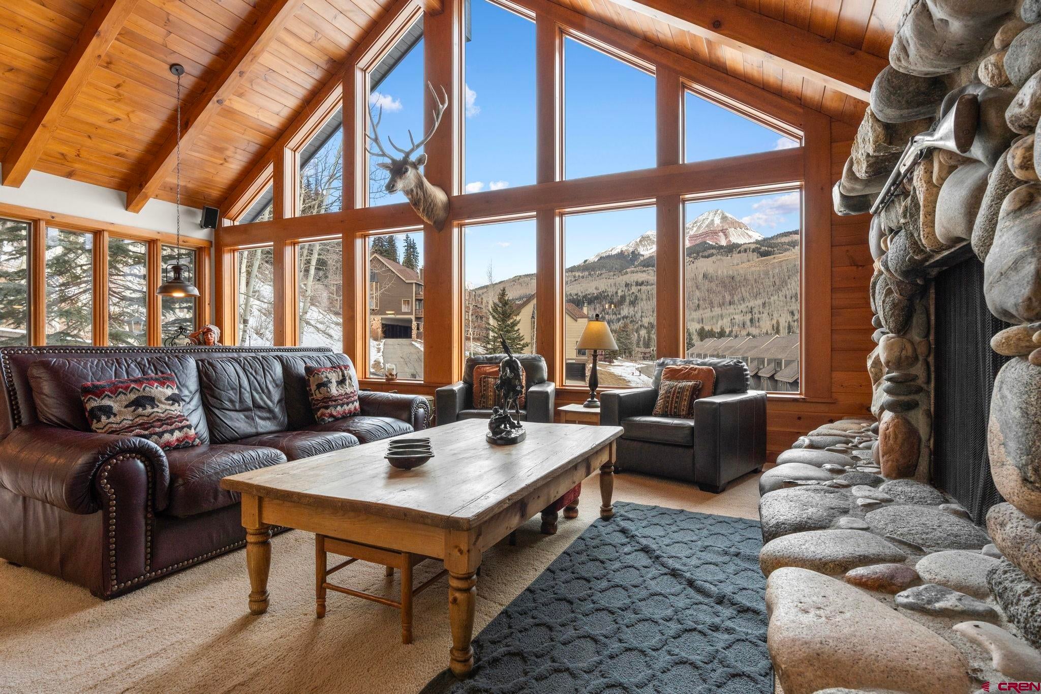 Durango, Colorado, 81301, United States, 4 Bedrooms Bedrooms, ,4 BathroomsBathrooms,Residential,Active,2010191