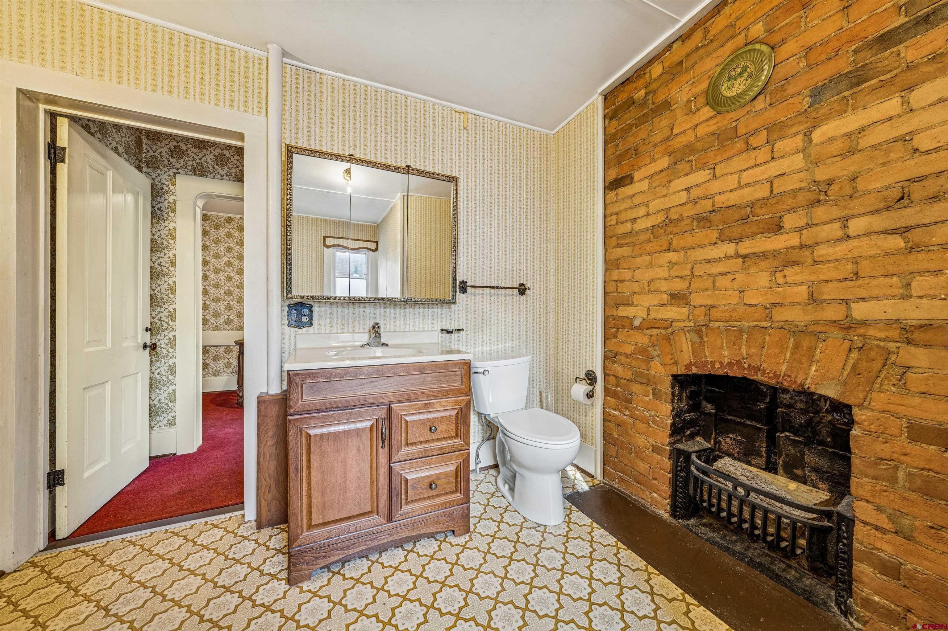 Durango, Colorado, 81301, United States, 4 Bedrooms Bedrooms, ,2 BathroomsBathrooms,Residential,Active,1993608