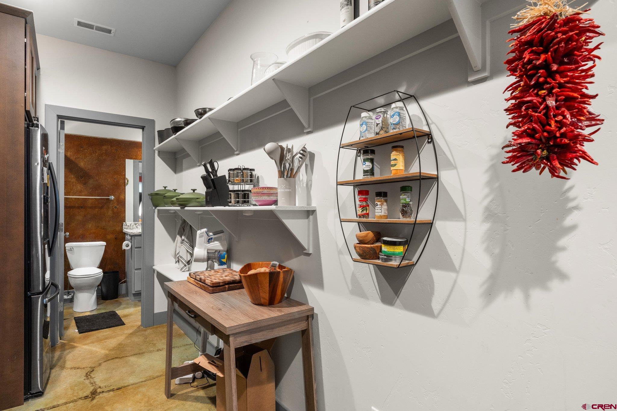 Durango, Colorado, 81301, United States, 3 Bedrooms Bedrooms, ,3 BathroomsBathrooms,Residential,Active,2017084