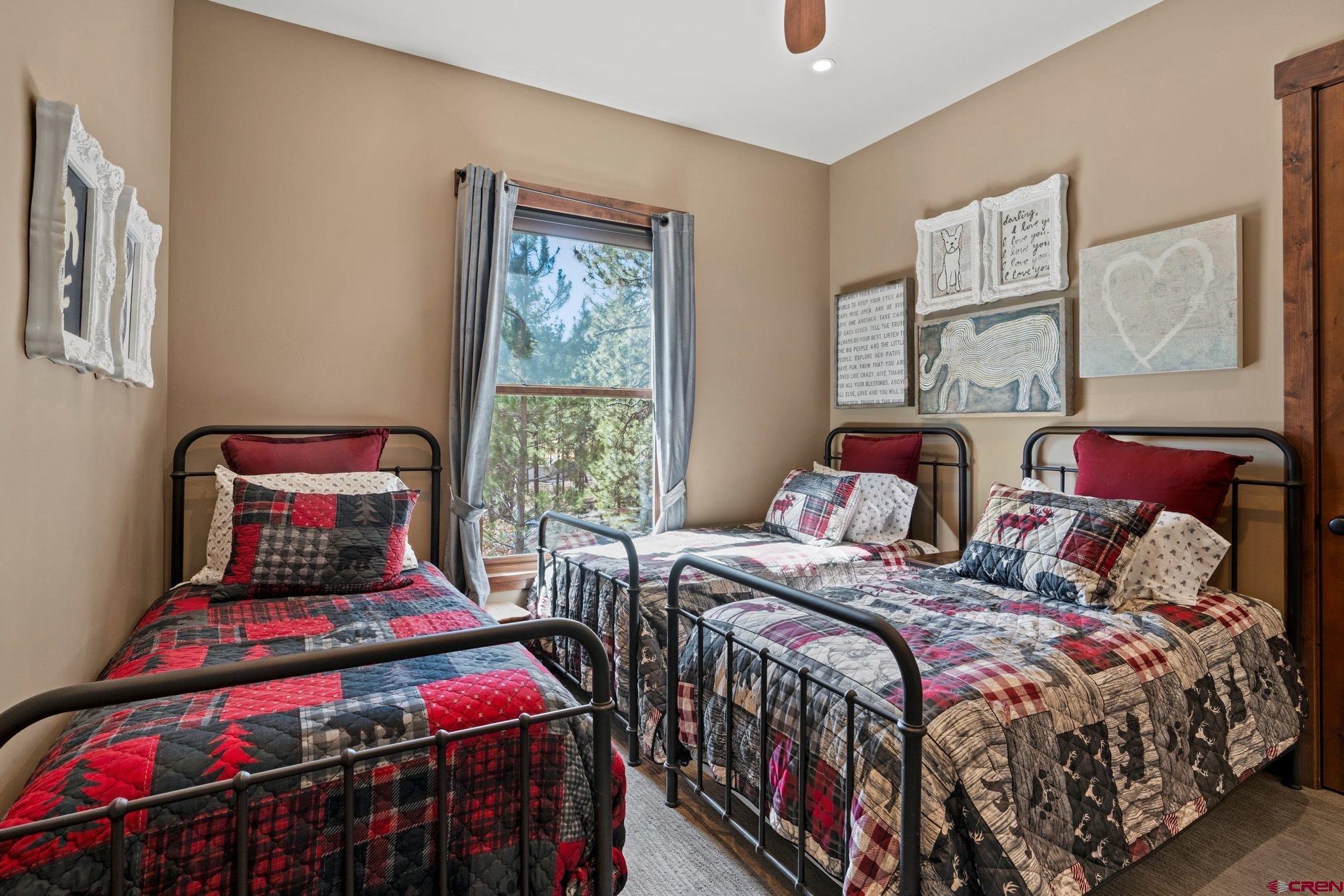 Durango, Colorado, 81301, United States, ,4 BathroomsBathrooms,Residential,Active,1824037