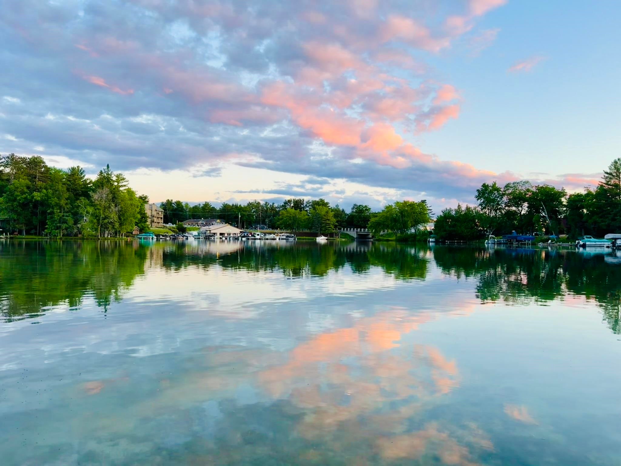 Waupaca, Wisconsin, 54981, United States, 3 Bedrooms Bedrooms, ,2 BathroomsBathrooms,Residential,Active,1929423