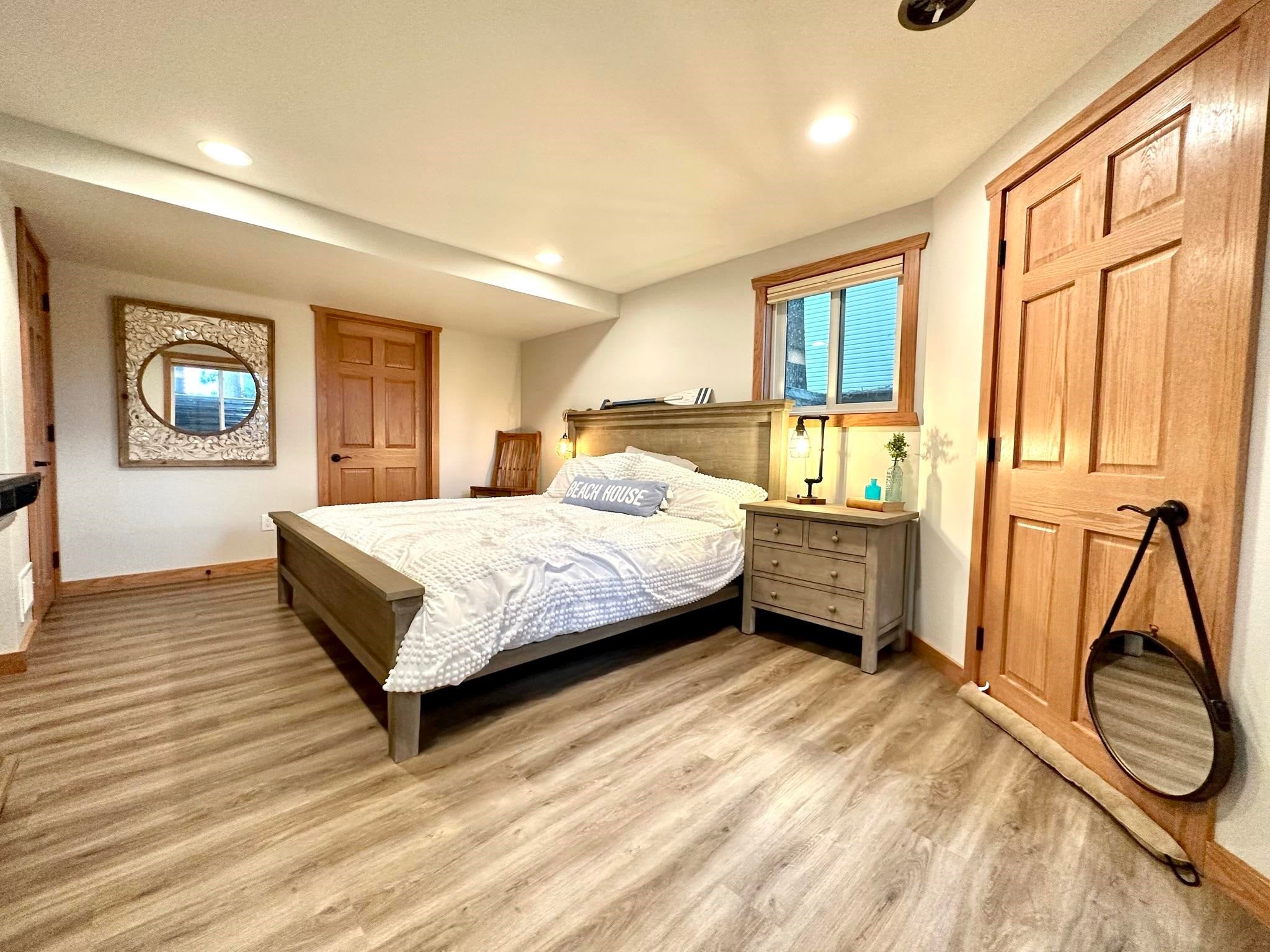 Waupaca, Wisconsin, 54981, United States, 3 Bedrooms Bedrooms, ,2 BathroomsBathrooms,Residential,Active,1929423