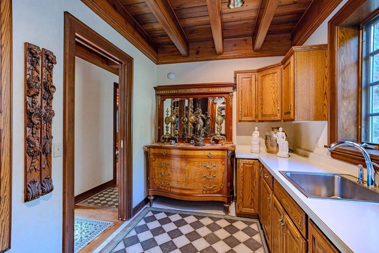 Wausau, Wisconsin, 54401, United States, 4 Bedrooms Bedrooms, ,5 BathroomsBathrooms,Residential,Active,1987234