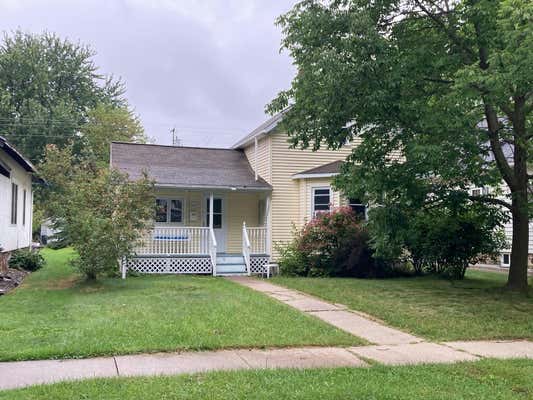 702 S VINE AVE, MARSHFIELD, WI 54449 - Image 1