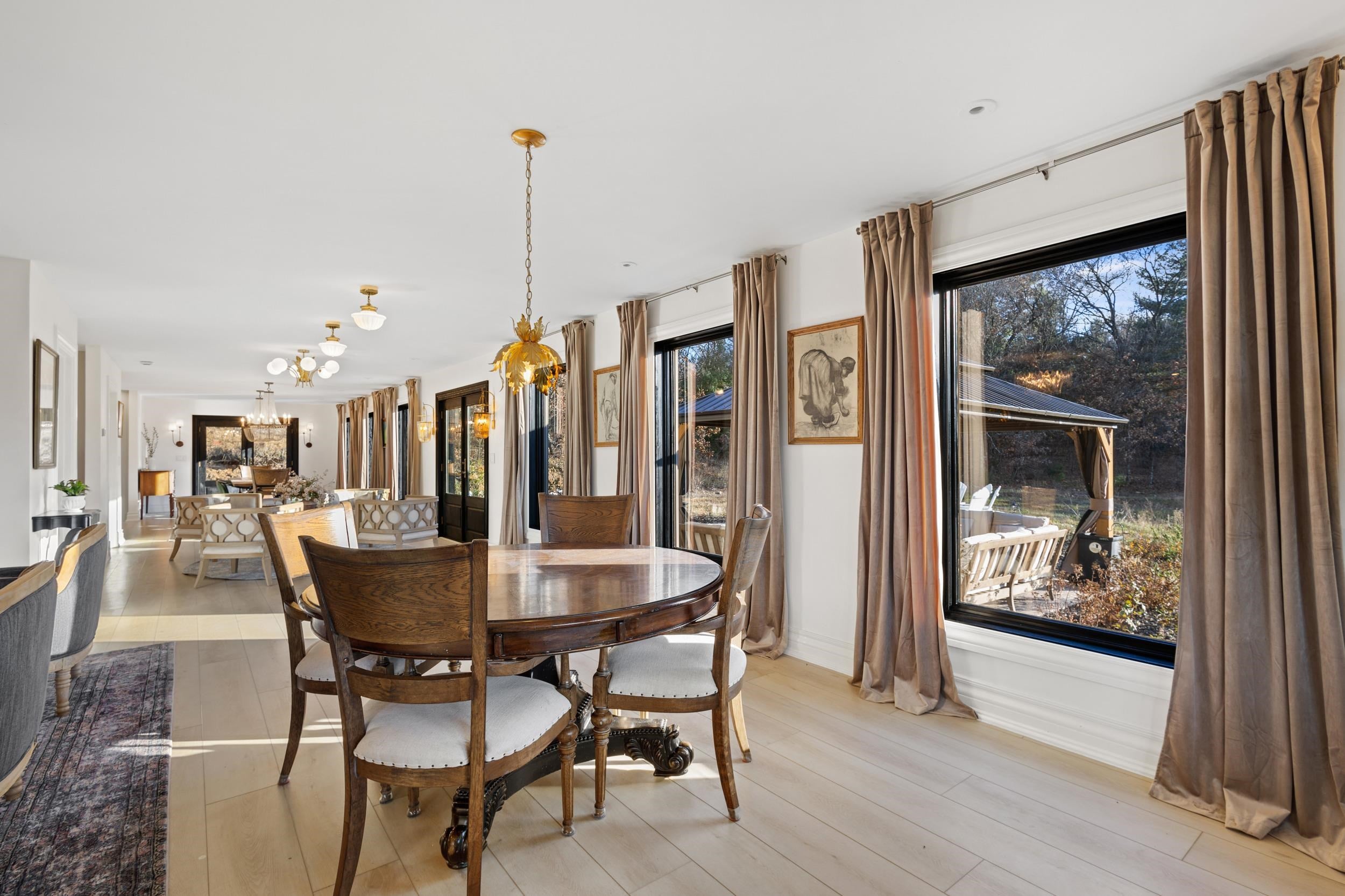 Plainfield, Wisconsin, 54966, United States, 6 Bedrooms Bedrooms, ,5 BathroomsBathrooms,Residential,Active,1995293