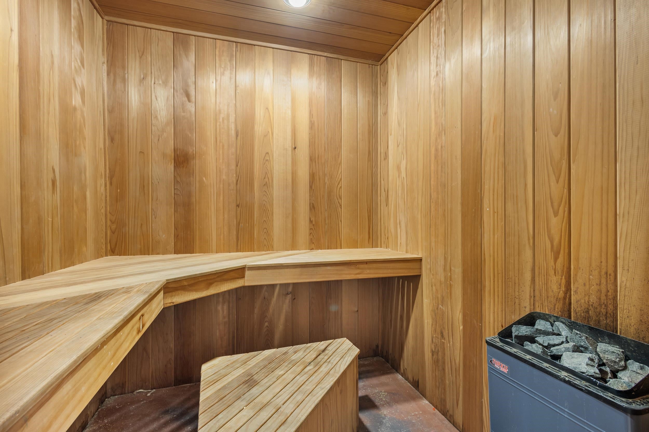 Plainfield, Wisconsin, 54966, United States, 6 Bedrooms Bedrooms, ,5 BathroomsBathrooms,Residential,Active,1995293