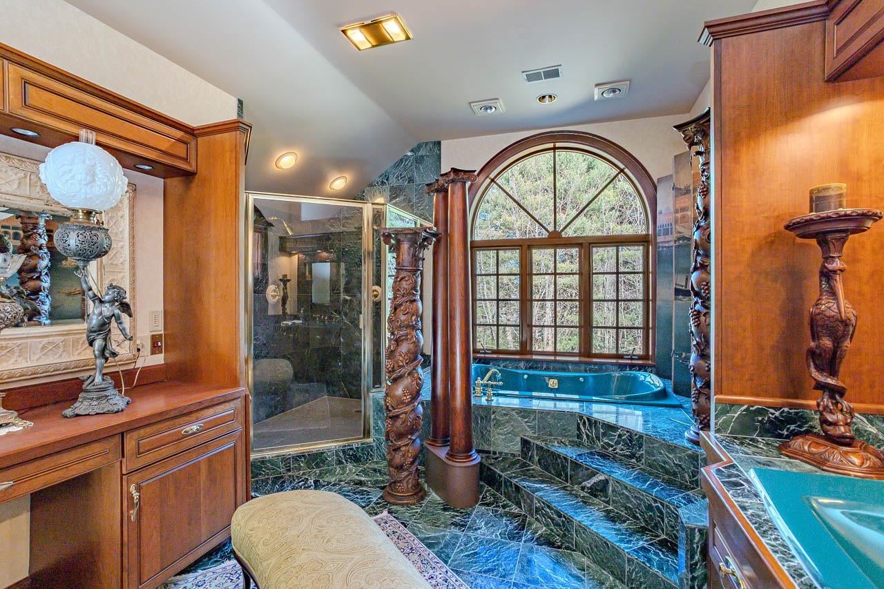 Wausau, Wisconsin, 54401, United States, 4 Bedrooms Bedrooms, ,5 BathroomsBathrooms,Residential,Active,1987234