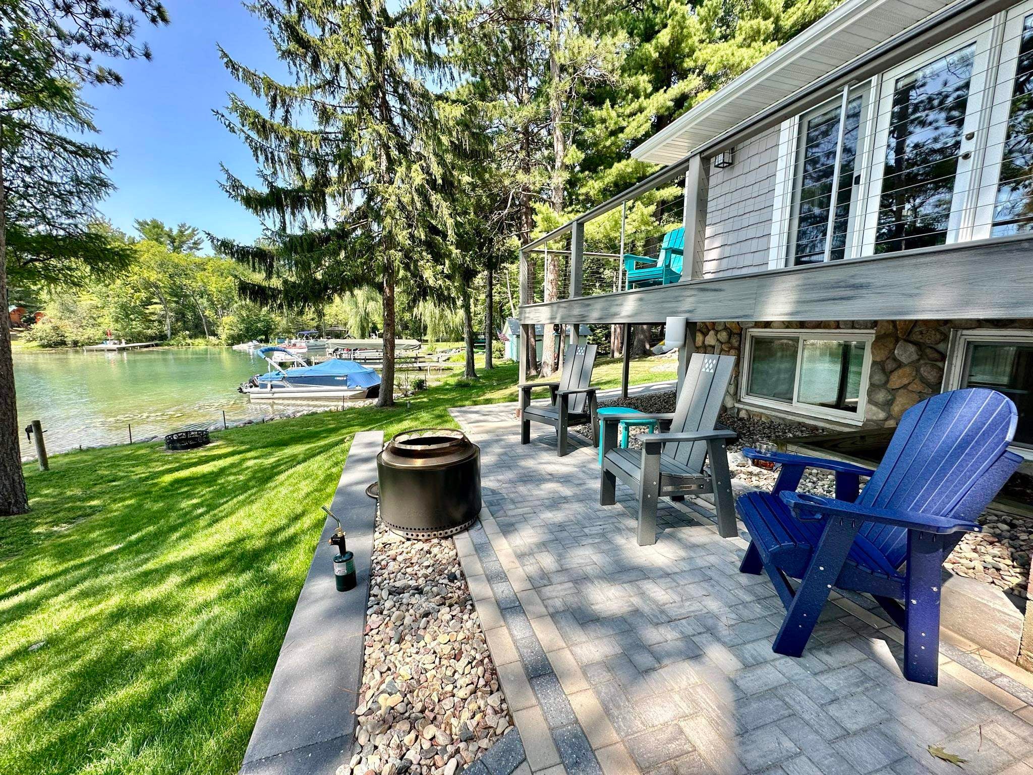 Waupaca, Wisconsin, 54981, United States, 3 Bedrooms Bedrooms, ,2 BathroomsBathrooms,Residential,Active,1929423