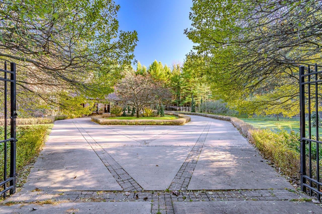 Wausau, Wisconsin, 54401, United States, 4 Bedrooms Bedrooms, ,5 BathroomsBathrooms,Residential,Active,1987234